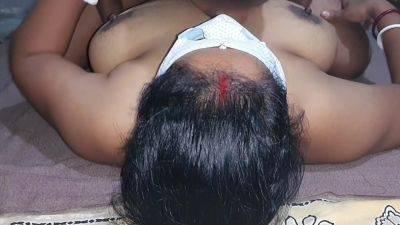 Sexy Indian Bhabi With Big Boobs Sex Video - desi-porntube.com - India