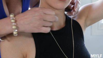 Lusty Lesbian Make Up Sex - MYLF - hotmovs.com