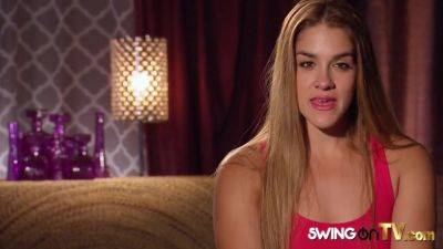 Swinger Wife Learns About Cunnisex - upornia.com