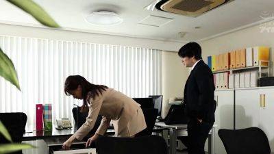 Fucked This Hot Slut At The Office - drtuber.com - Japan