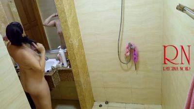 Shower. Voyeur Camera. Nude In The Shower Washes And Rubs With Oil. S1 - Regina Noir - desi-porntube.com - India
