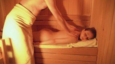 While Her Cuckold Was Waiting For Her From The Spa I Gave Her A Great Massage With An Ending - upornia.com - Czech Republic