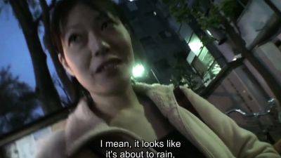 Lady - Unassuming Japanese office lady with surprise dynamite body - drtuber.com - Japan