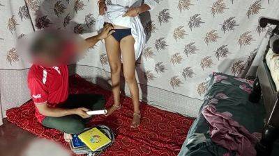 Indian Schoolgirl Mms In Class Room Viral Sex Video With Teacher - hclips.com - India