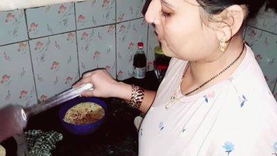 Puja Cooking And Romance With Hardcore Sex With Big Dicks - desi-porntube.com - India