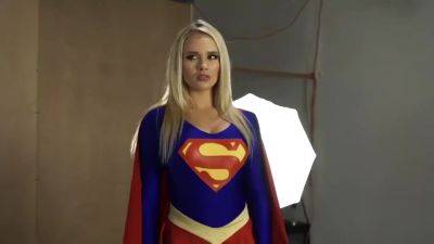 Alexis Monroe And Super Girl In Super Addict - Cosplay Lesbian Sex - upornia