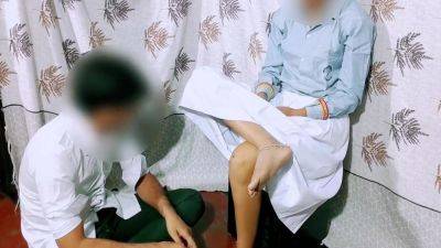 Indian Schoolgirl Real Mms Viral Gf Bf Making Sex In Class Room Young Girl Sex With His Class Mate After School - desi-porntube.com - India