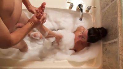 Stunning Burnete With Perfect Ass Having Passionate Foamy Sex In The Bathtub - Littlebuffbrunette - upornia.com