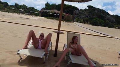 Amazing Hot Amateurs Orgasm Girls Public Beach - videomanysex.com