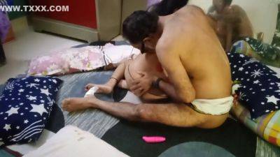 Indian Aunty And Uncle Fuck In You Village Style Hot Pussy Boobs Hot Nippal - hotmovs.com - India