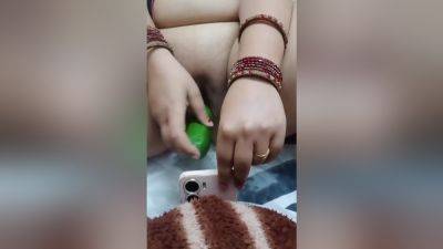 Desi India - Desi Indian Hot Dirty Big Ass Badi Gand Wali Ruchita Bhabhi Ki Video Call Pr Chudai Purane Aashik Se Pati Mms Bnakar Viral Kiya - desi-porntube.com - India