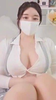 Asian women with big boobs getting fucked - drtuber.com - Japan