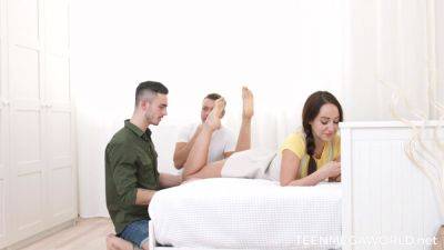 Two dicks to calm and satisfy one cutie - hotmovs.com