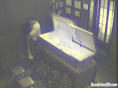 Slut fucks in massive coffin - txxx.com