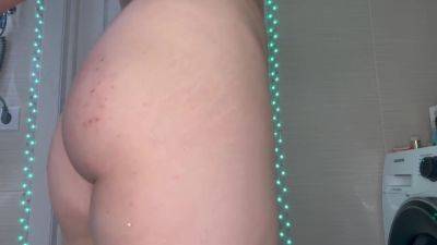Dildo Fuck Close Up. Bounce Tits And Ass Play - hclips.com