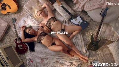 Bandmates Ivy & Kira Make Sweet Music Of Their Own With Kira Noir And Ivy Wolfe - hotmovs.com