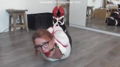 Redhead Secretary Bondage Kinky Porn - videomanysex.com