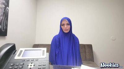 Hijab Sex With Alexa Payne - upornia.com