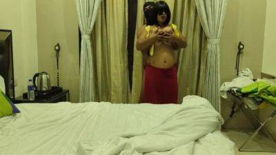 Bangladeshi Hot Randi Model Tina Fucked With Bank Manager - desi-porntube.com - India