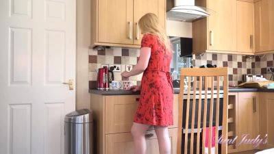 Libidinous Mommy Lucy Crazy Solo Video - hclips.com