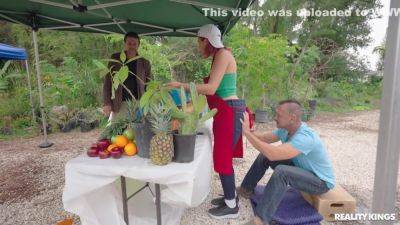 Beautiful Spic Beauty Unthinkable Xxx Video - upornia.com