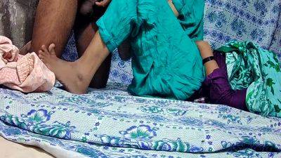 Indian Dasi Sex In The Jungle - desi-porntube.com - India
