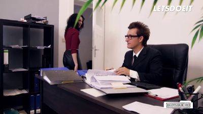 Watch Khadisha Latina get brutally pounded by her boss at the office - LetSDOEIT - sexu.com - Germany