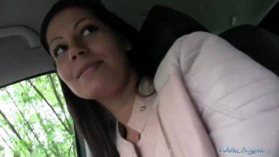 Amateurs Lady Nailed In The Car - videooxxx.com