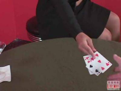 Strip Poker - hotmovs.com