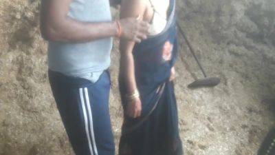 Bahi Ne Bhuse Wale Ghar Me Aashik Se Chudwaya Sen In Wheat Straw Room - hclips.com - India