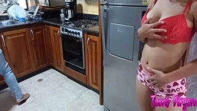 He Catches The Sexy Stepsister With Huge Big Tits In The Kitchen And I Manage To Fuck Her Well - hclips.com