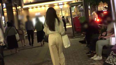 0001751_巨乳の日本の女性が素人ナンパのハメハメMGS販促19min - hclips.com - Japan