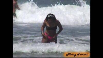 Paying a Blowjob on the Beach to a Stranger - xxxfiles.com - Brazil