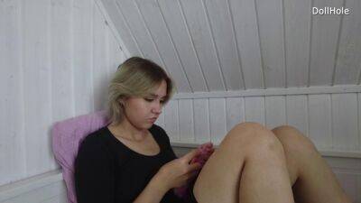 DollHole - Sweaty girl climbing on a warm, fat cock - sunporno.com - Russia