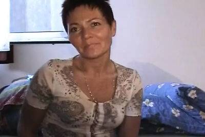 Lady - Old and short haired German lady dildoing her muff after a shower - sunporno.com - Germany