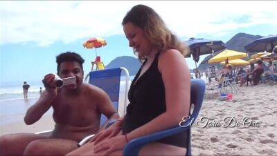 Melissa Alecxander - Two hot babes recognized us on the beach and asked for a free sample !!! Paty Butt - Melissa Alecxander - The Toro De Oro - Roberto Alecxander - xxxfiles.com