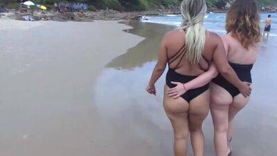 Melissa Alecxander - Two hot babes recognized us on the beach and asked for a free sample !!! Paty Butt - Melissa Alecxander - The Toro De Oro - Roberto Alecxander - xxxfiles.com