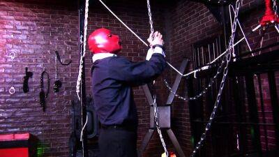 House of submission - Gimp in need of an emergency fuck - drtuber.com