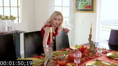 Aften Opal - Alix Lynx - And Pig Pussy For Dinner With Aften Opal And Alix Lynx - upornia.com