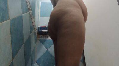 Pregnant Chubby Wife Taking A Shower - upornia.com