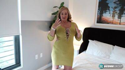 Wendy Raine - Wendy Raine, her big tits and you - 40SomethingMag - hotmovs.com