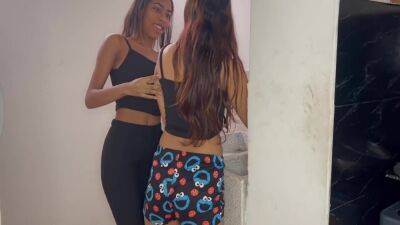 I Help My Step-sister To Wash Her Clothes And We End Up Fucking On Top Of The Wash - hotmovs.com - Colombia
