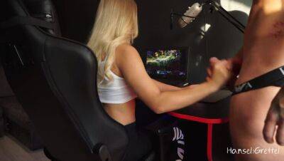 Gamer Girl - Sexy Gamer Girl Plays Dota 2 but BF wants to Fuck Her. got a LP and Squrit - porntry.com