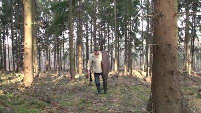 Ich Will Im Wald Ficken - Episode 5 - upornia.com