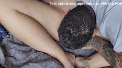 He Shaves A Milfs Pussy - upornia.com - Britain