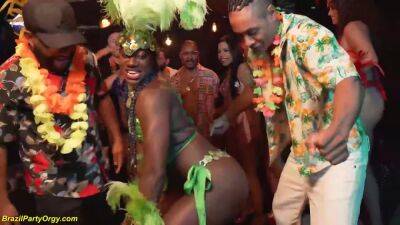 carnaval DP fuck party orgy - hotmovs.com