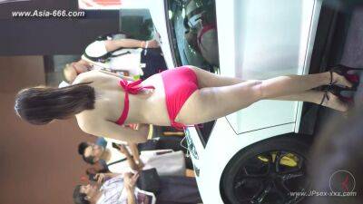 Chinese model in sexy lingerie show.8 - hclips.com - China