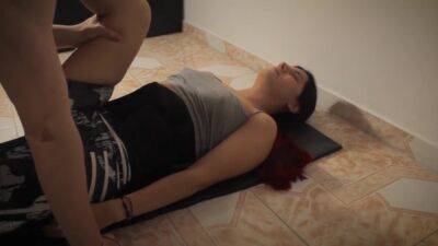 I Fuck My Personal Trainer And Give Him A Blowjob - Rose Daaay (full Video) - upornia.com