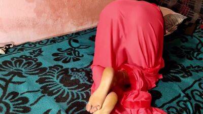 Kaam Wali Sapna Aunty Ghudi Bankar Safayi Karte Pakda, Dirty Roleplay Hindi Sex - desi-porntube.com - India