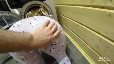 Sexy Babe Stuck In The Washing Machine And Fucked With Anny Walker - upornia.com